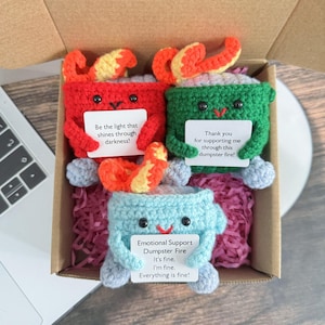 Lustiges gehäkeltes Müllbehälter-Feuer, gehäkeltes Mülleimer brennen, Geschenk für emotionale Unterstützung, danke für Geschenk, lustiges Schreibtischdekor, Aufmunterungsgeschenk, Geschenke für sie