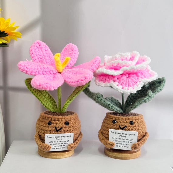 Handmade Crochet Peony/Lily Flower in pot,Crochet Peony,Crochet Lily,Emotional Support Flower,Mother's Day Gift for Mum/Grandma/Aunt