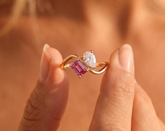 Custom birthstone ring Toi et moi Wedding month ring Meaningful jewelry Dainty 14K gold Gift for Couples
