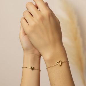 Family bracelet set Gold Hearts matching Mom daughter bracelet Gift Family jewelry Friends Present