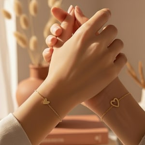 Mother daughter bracelet set Gold Hearts matching Mom daughter Gift Family jewelry Friends Present