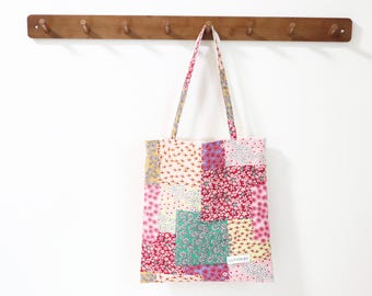 Borsa tote in tela di cotone con patchwork floreale rosa e rosso, borsa in tessuto boho fatta a mano, borsa per la spesa riutilizzabile, borsa tote casual per tutti i giorni, borsa tote per la scuola