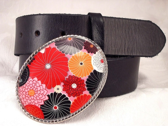 Womans Belt Buckle Flower Petals - Etsy display picture 2