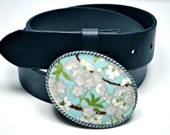 Belt Buckle Blossoms in Blue