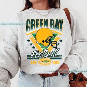 Green Bay Football Vintage Sweatshirt T-Shirt, Retro Green Bay Packer Game Day Crewneck, Packers Sweatshirt, Packers Fans Gift FVB5