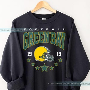 Green Bay Football Vintage Sweatshirt T-Shirt,Retro Green Bay Packer Varsity Crewneck Sweatshirt,Green Bay Long Sleeve,Packer Fan Gift  FSD5