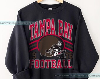 Tampa Bay Football Vintage Sweatshirt T-Shirt, Tampa Bay Football Sweatshirt, Buccaneer Sweatshirt, Retro Tampa Bay Football T-Shirt FKL26