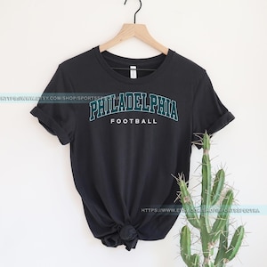 Philadelphia Football Vintage Sweatshirt T-Shirt,Philadelphia Eagle Football Shirt,Football Tshirt,Eagle Retro Crewneck,Eagle Fan Gift FDA4 imagem 7