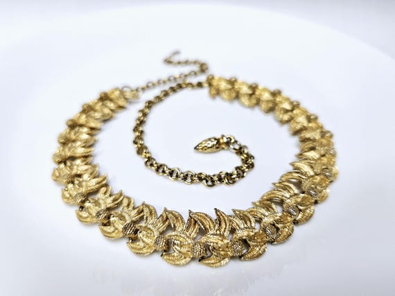 Botanica Choker Necklace