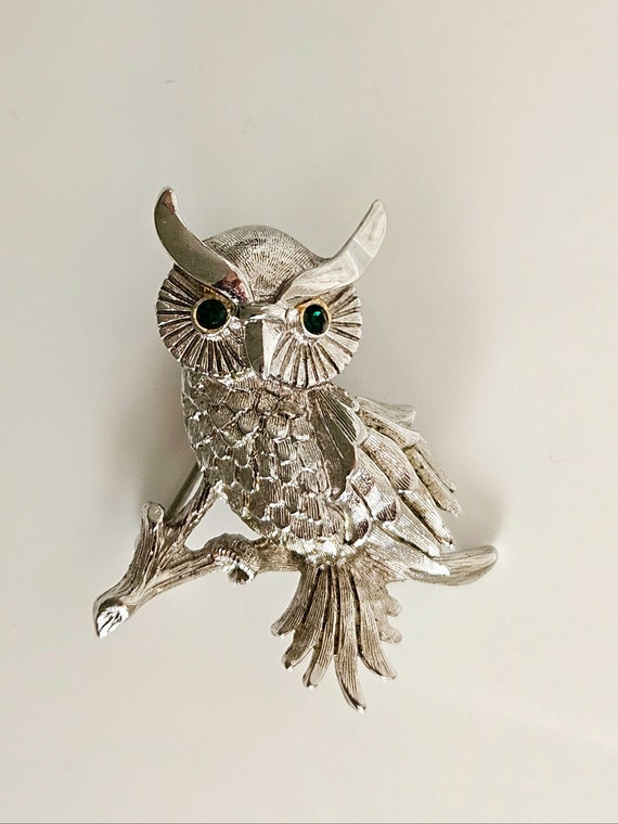 Monet Owl brooch - image 1