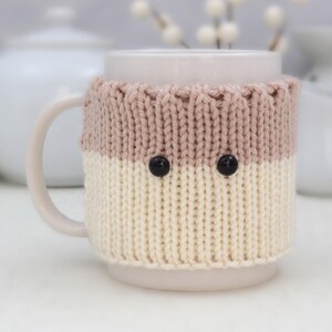 Knitted Mug Cozy, Tea lovers gift, Cup sleeve, Coffee accessories, Knit cosy, Gift for mom, Morning routine, Party favor, Kitchen accent