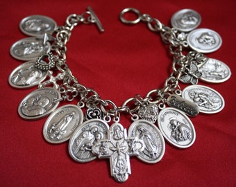 Religious Saint Medal Charm Bracelet  (630b) Holy Family St Anthony St Rita St Catherine St Jude & MORE