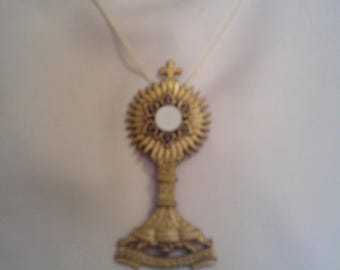 NUNS HABIT MONSTRANCE category-nuns habits nuns habit medals pendants catholic vestments