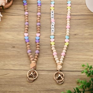 Personalized Teacher ID Badge Holder Lanyard,Custom Teacher Lanyard With Name, Wooden Beads Lanyard,Heart-Shaped Beads Lanyard,Gift for her