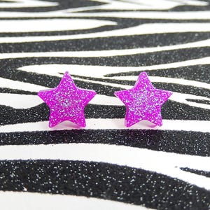 Lila Stern Ohrringe, himmlische Ohrstecker, Rave Schmuck