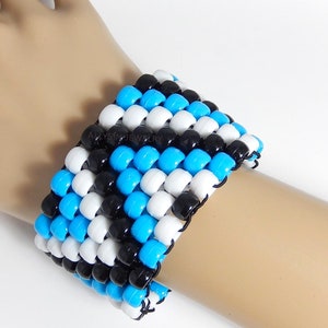 Blau Schwarz Zick-Zack Kandi Cuff, Rave Armband, Kandy, Plur Kandi Kid