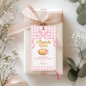 Etiqueta para lembrancinha de aniversário da Sweet Cutie Pie | Cartão de agradecimento de aniversário de bebê da Cutie Pie Gingham rosa | Etiqueta para torta neutra de gênero rosa para meninas CPBP01