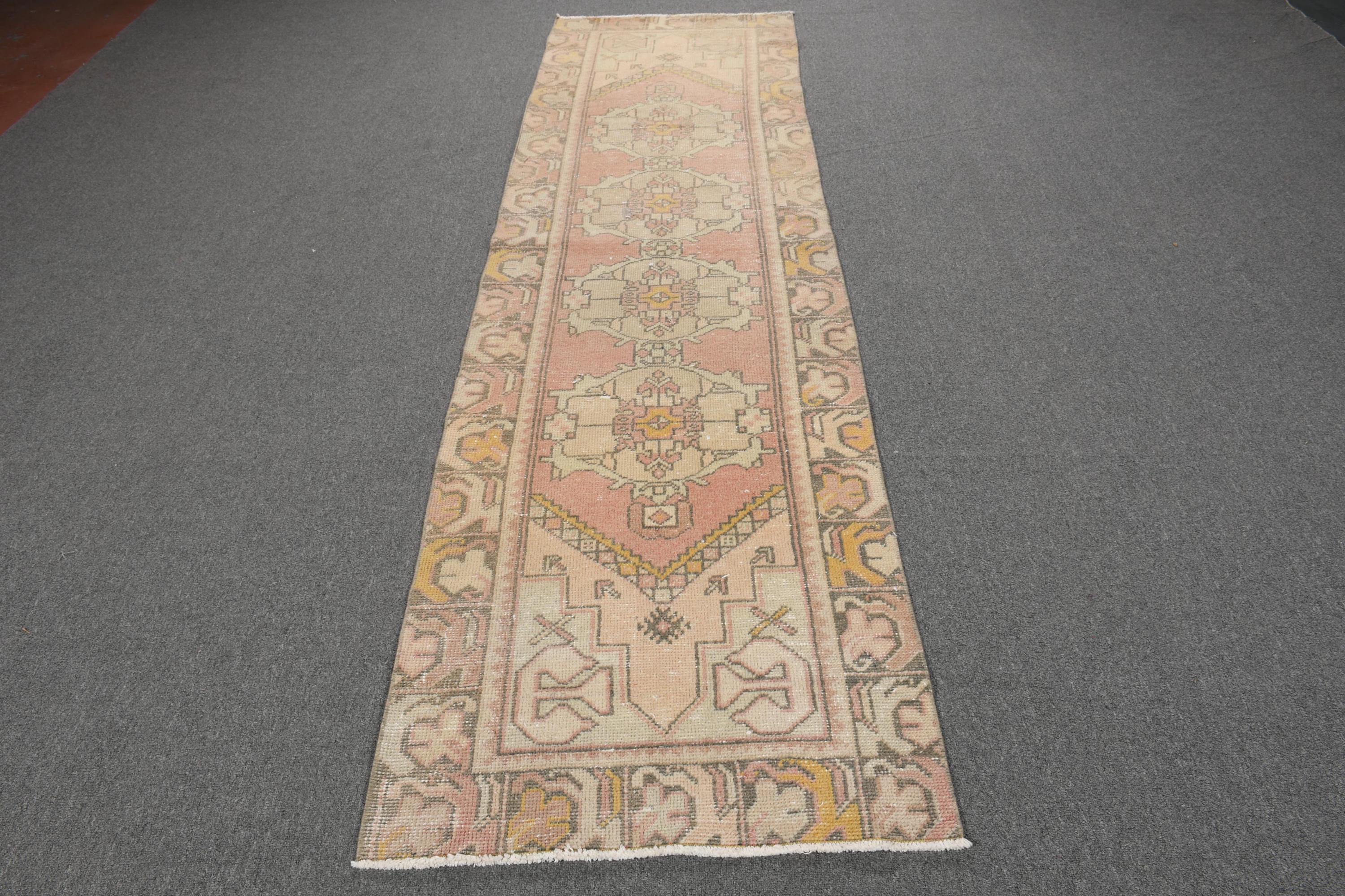 ヴィンテージ トルコ ランナー ラグ、落ち着いたピンクとベージュ、2 x