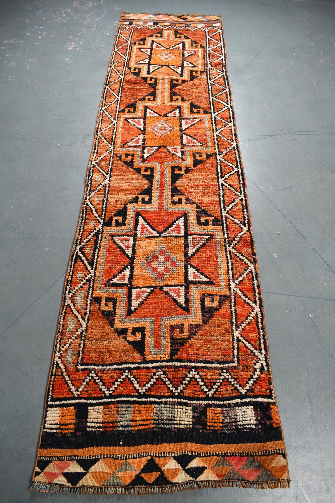 ヴィンテージ ランナー ラグ、トルコ製、3 x 10 フィート、77 x 308 cm