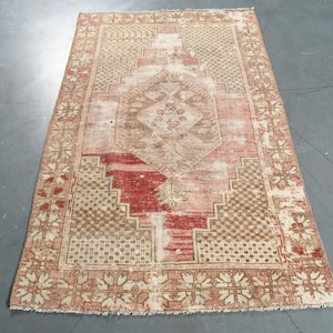 Turkish Rug, Vintage Rug, 4x6 Accent Rugs, Anatolian Rug, Rugs For Entry, 3.3x5.4 ft Red Rug, Decorative Wool Rug, Boho Accent Rug,