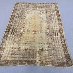 Tapete Vintage, Tapete Turco, Tapetes de Área 5x7, Tapetes de Oração Desgastados, Tapetes para Presente, Tapete Verde 4,7x6,8 pés, Tapete Vintage Anatólio, Tapete Islâmico,