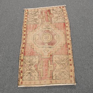 Vintage Turkish Rug, Small Area Rug, Faded Oushak, 2x3 ft Beige Carpet, Anatolian Wool Mat, Entryway Decor, Turkish Home Decor
