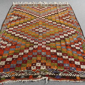 Haftowany kilim turecki, kilim obszarowy, kilim vintage Oushak, kilim anatolijski, dywaniki do salonu, kilim zielony 5,5 x 7,2 ft, kilim kolorowy,