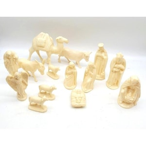 Belén vintage beige de 14 piezas, Navidad, fiestas, país, plástico