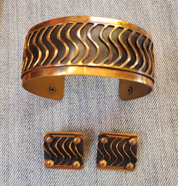 Vintage Copper cuff and earrings, - image 1