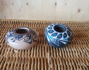 2 small Mata Ortiz ceramic pots - Minerva Pedregon Ortiz