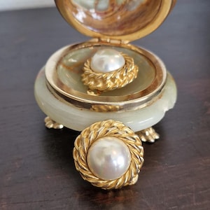 Vintage pearl earrings