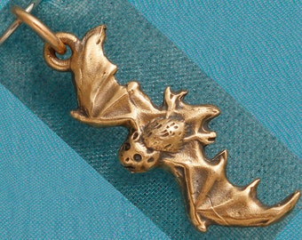 3D Double Sided Flying Bat Bronze Pendant Charm