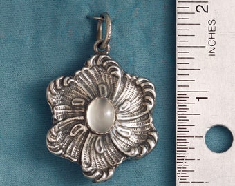 Large Victorian Ornate Flower Sterling Silver Pendant Set With a Moonstone