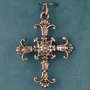 Small Renaissance Cross Sterling Silver Pendant Charm