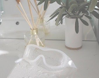 EYELASH EXTENSION GOGGLES