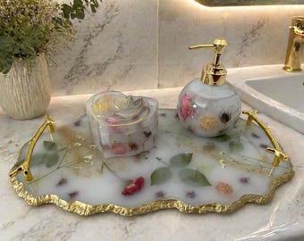 Floral Resin Bathroom Set, Epoxy Tray with Soap Dispenser & Jewelry Box, Handmade with Real Flowers, Vanity Decor Gift