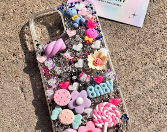 Bedazzled iphone 15 case
