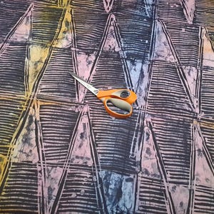 Colourful Nigerian Print, Modern Adire Fabric, Pastel Zig Zag Batik, 4.8 Yards, Hand-dyed African Batik, 100% cotton