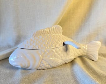 Vintage Italian Majolica Fish Tureen