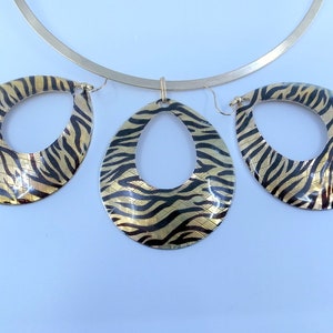 Vintage Tiger Stripe Necklace and BIG Earrings Iridescent Gold And Black Bold Statement Pieces Tiger Stripes image 1