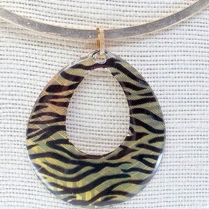 Vintage Tiger Stripe Necklace and BIG Earrings Iridescent Gold And Black Bold Statement Pieces Tiger Stripes image 6