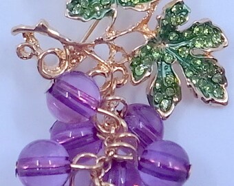 Dangling Grapes Brooch - Green Rhinestone Leaves - Purple glass Grapes - Excellent Condition - Great Gift