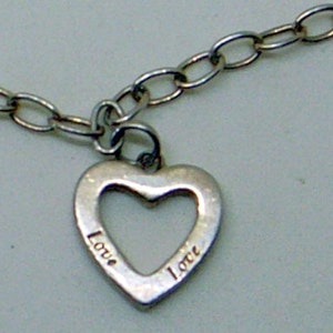 Vintage Sterling Heart Charm Bracelet - Silver Love Heart - Sweetheart Bracelet - Heart Charm - 6 To 7 Inch Wrist