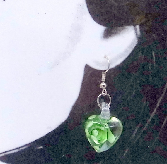 Vintage Green Blown Glass Rose Heart Necklace And… - image 2