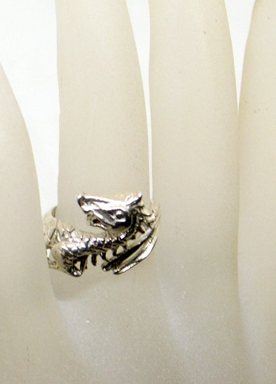 Vintage Sterling Dragon Ring  - Sterling Silver - 