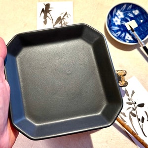 Ceramic dish ink stone with refine matt finish stoneware for Chinese painting and calligraphy