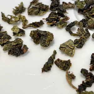 Pure losbladige groene oolong thee