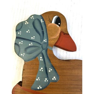 Vintage Rustic Wood Duck Hand Painted Home Decor 90s Goose Country