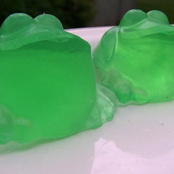 3 Frog Soaps with Aloe Vera