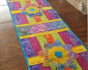 Springy & Bright Handmade Table Runner with Flowers